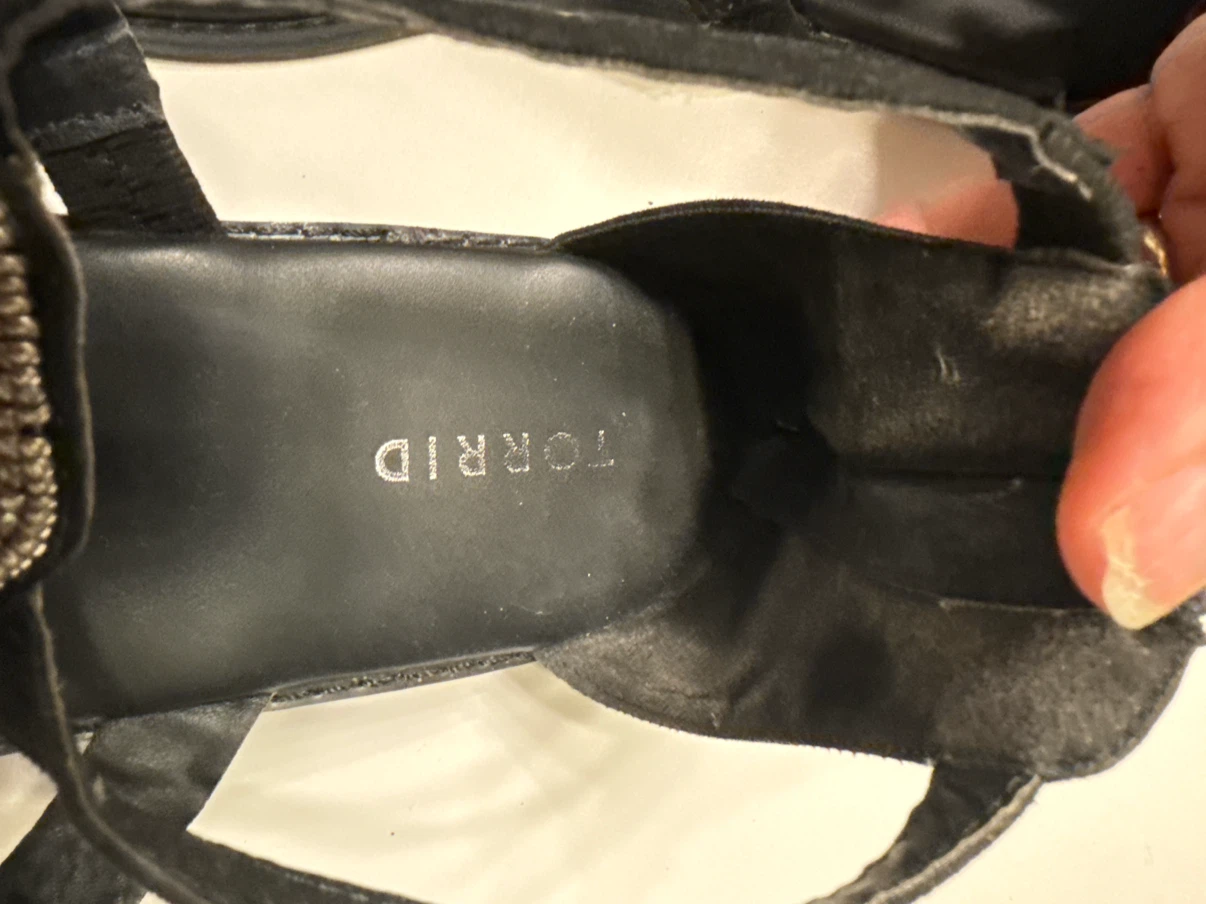 Torrid Black Beaded Flat Sandals - photo 3