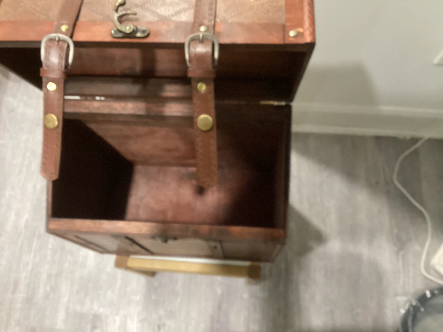 Decorative Vintage Trunk - photo 4