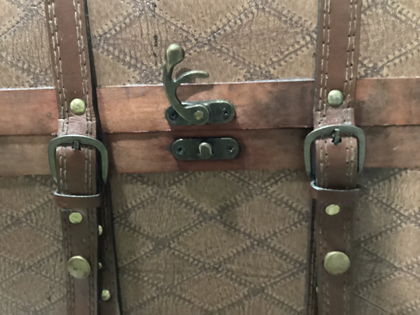 Decorative Vintage Trunk - photo 5