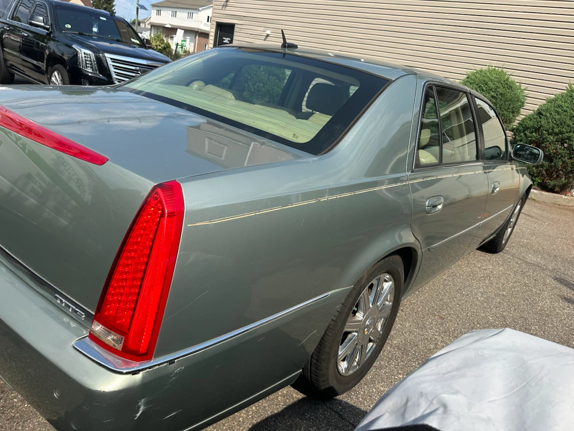2008 Cadillac DTS - photo 4
