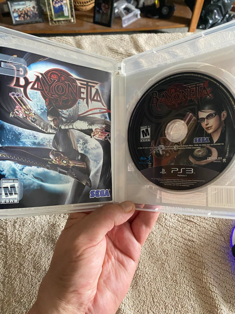 Bayonetta Video Game for PS3 - photo 2