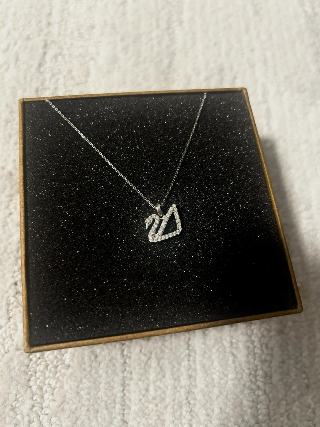 Swan Necklace - photo 2