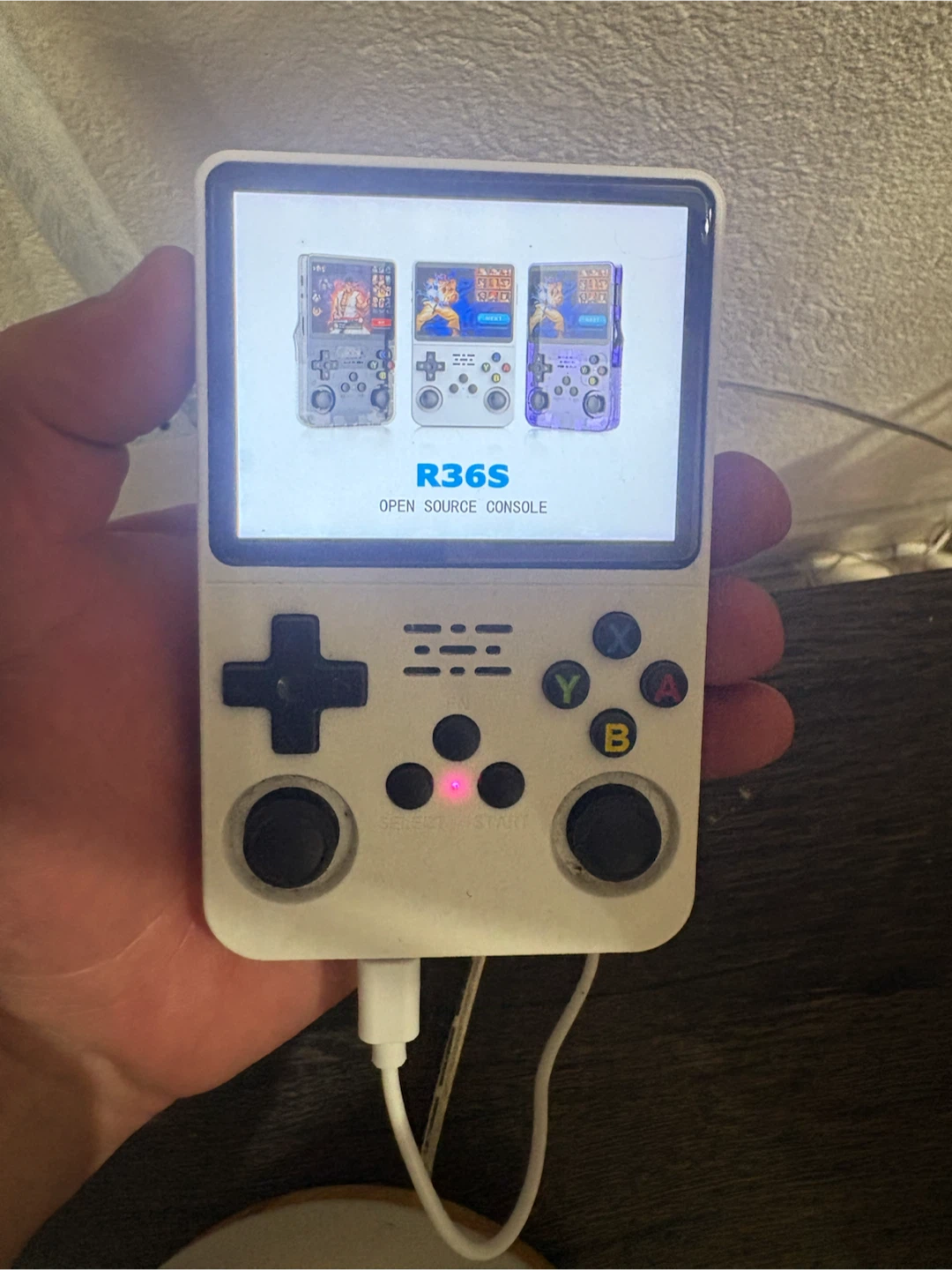 R36S Open Source Handheld Game Console