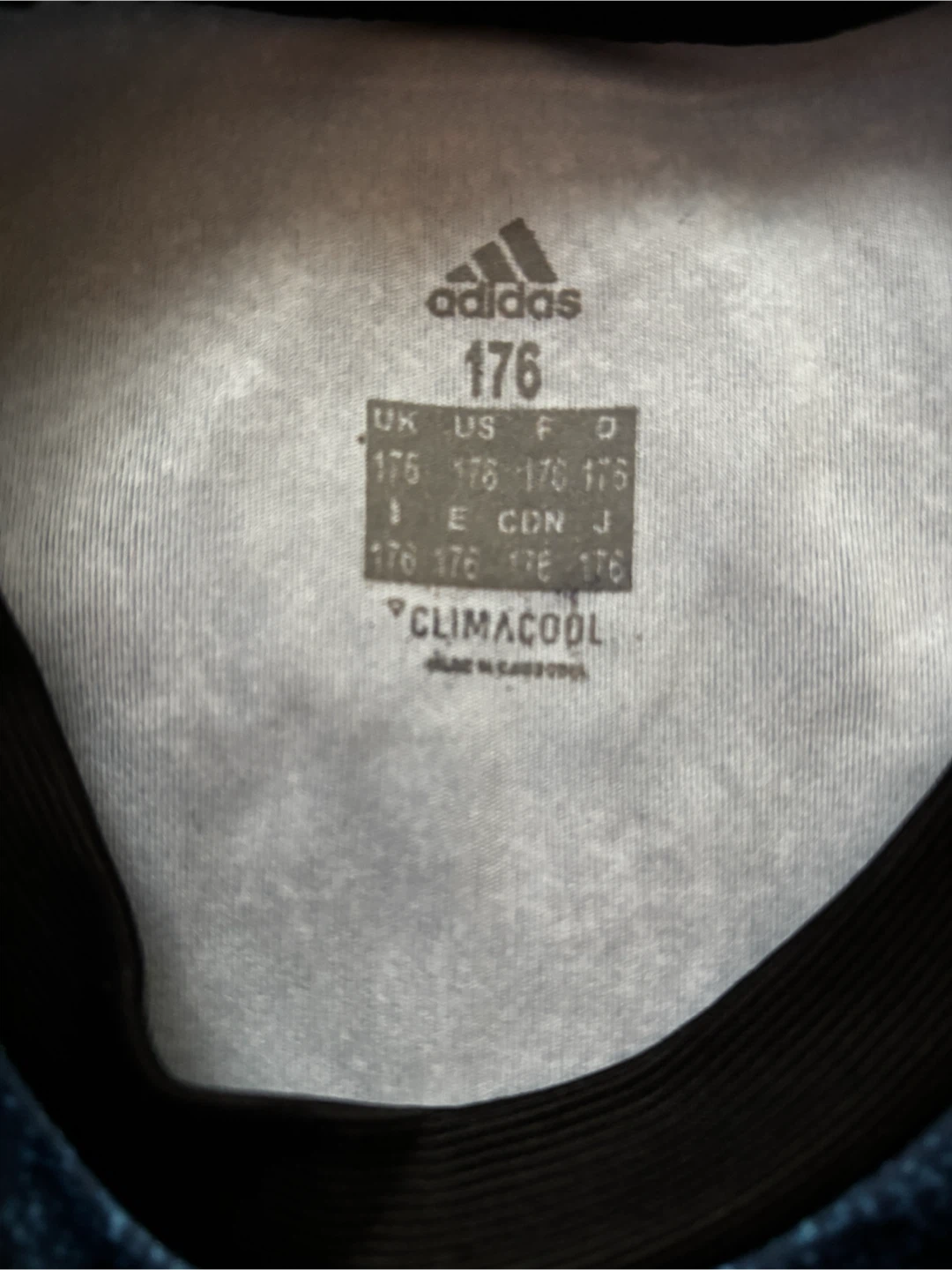 Adidas Real Madrid 2023 Vinicius Jr. Soccer Jersey Size 176 - photo 3