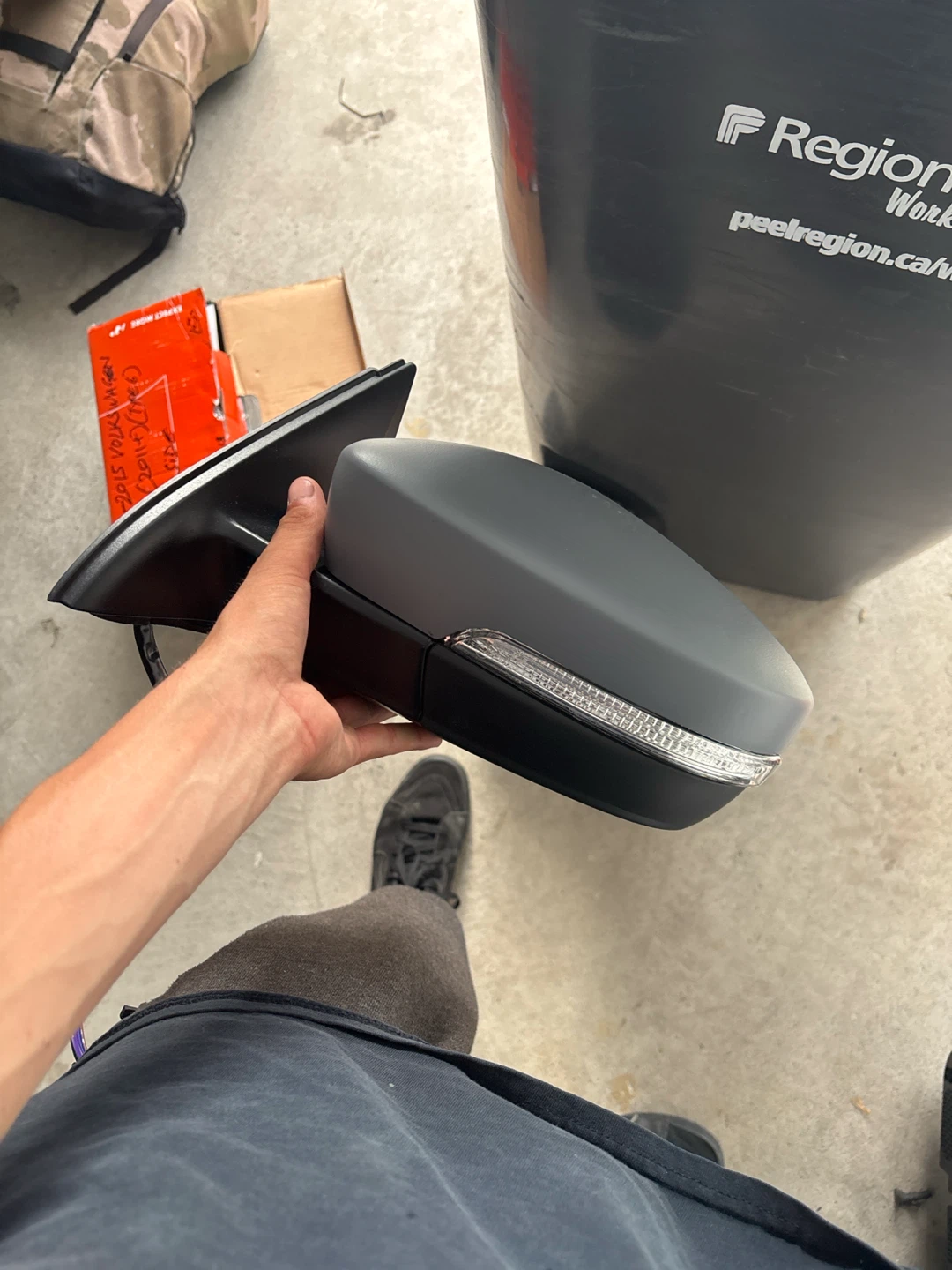 Volkswagen Jetta Driver Side Mirror - photo 3
