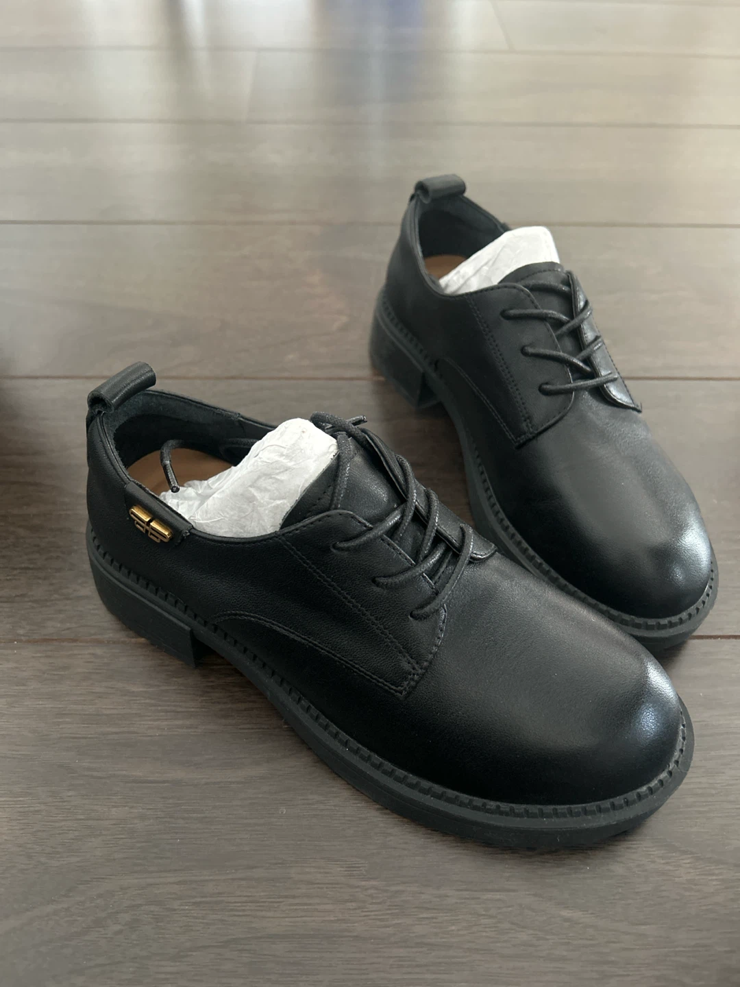BELLE Genuine Leather Dress Shoes (US 4-5)