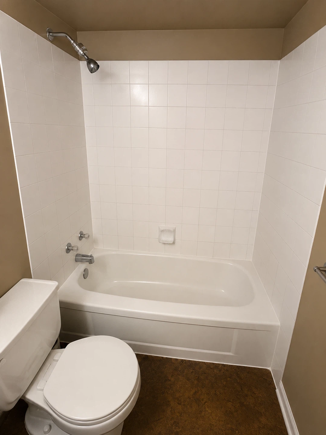 Apartment for Rent - 1 Bedroom - photo 4
