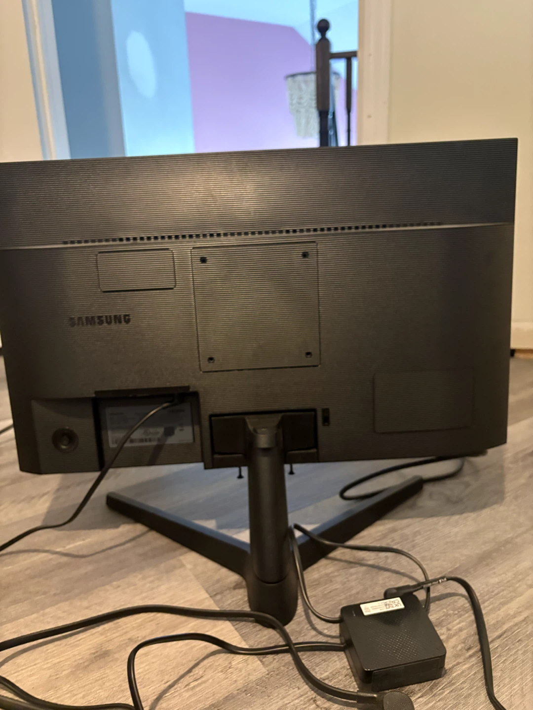 Samsung Monitor 24 in 74 hz