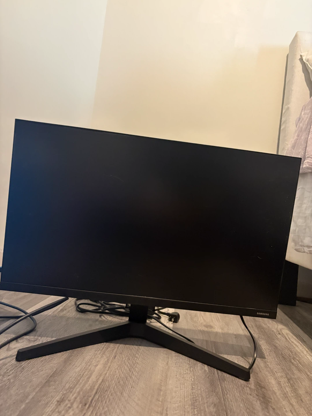 Samsung Monitor 24 in 74 hz - photo 2