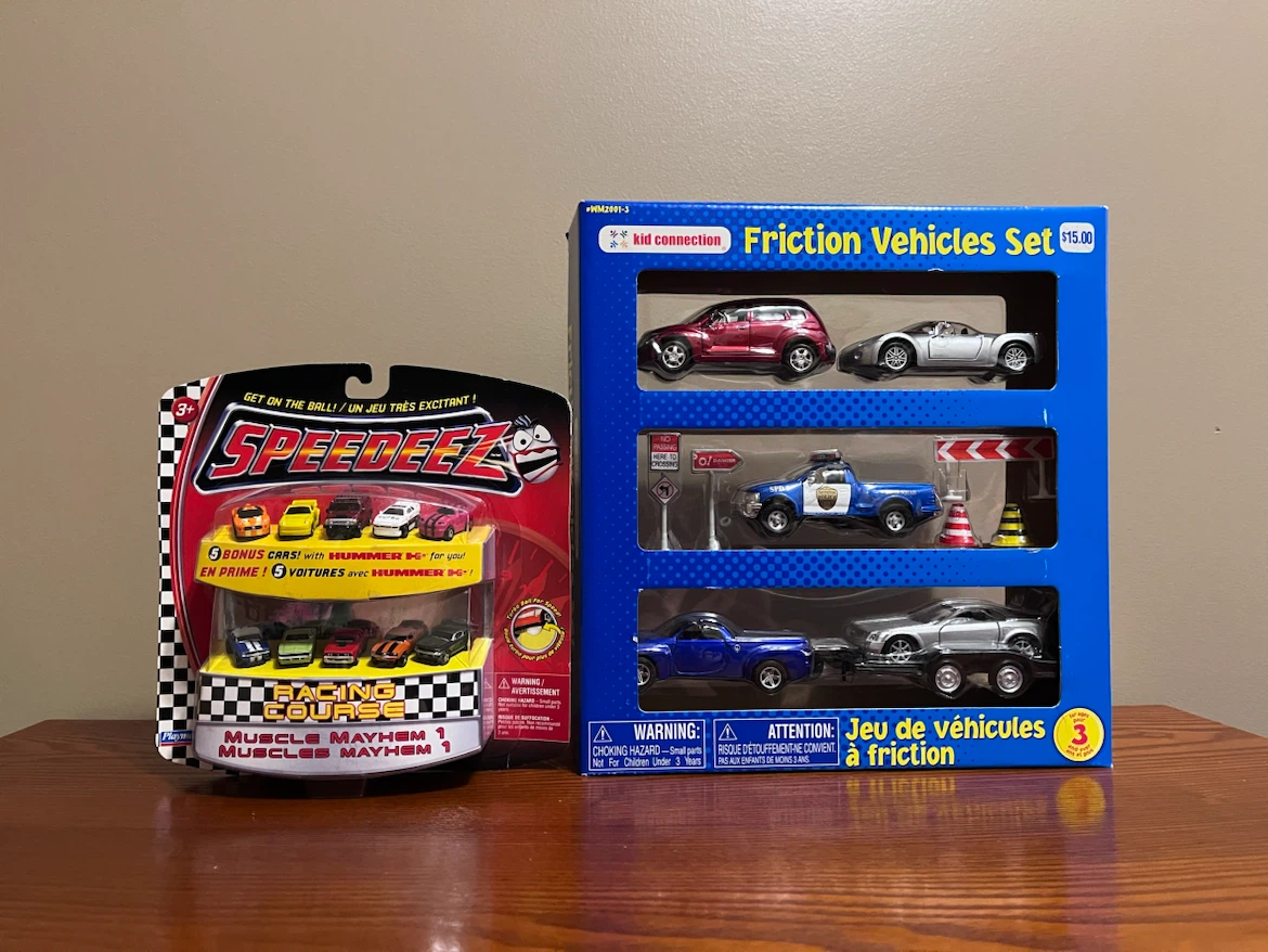 VINTAGE (2000-03) TOY VEHICLES (Read description)