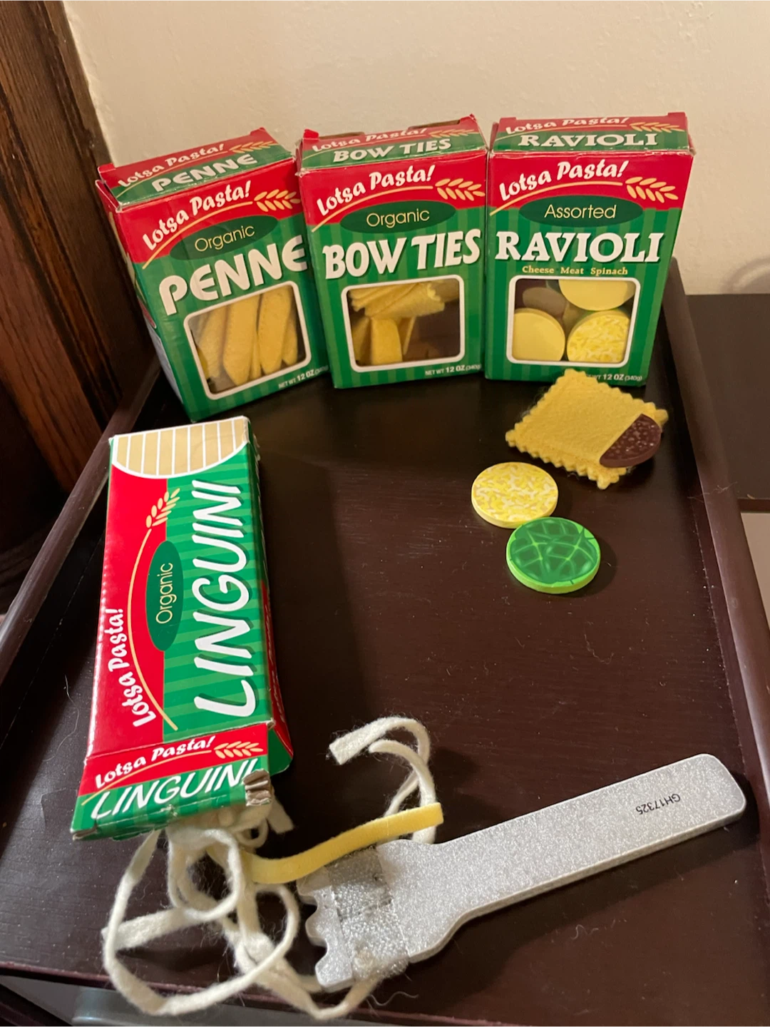 Melissa & Doug pasta dinner set