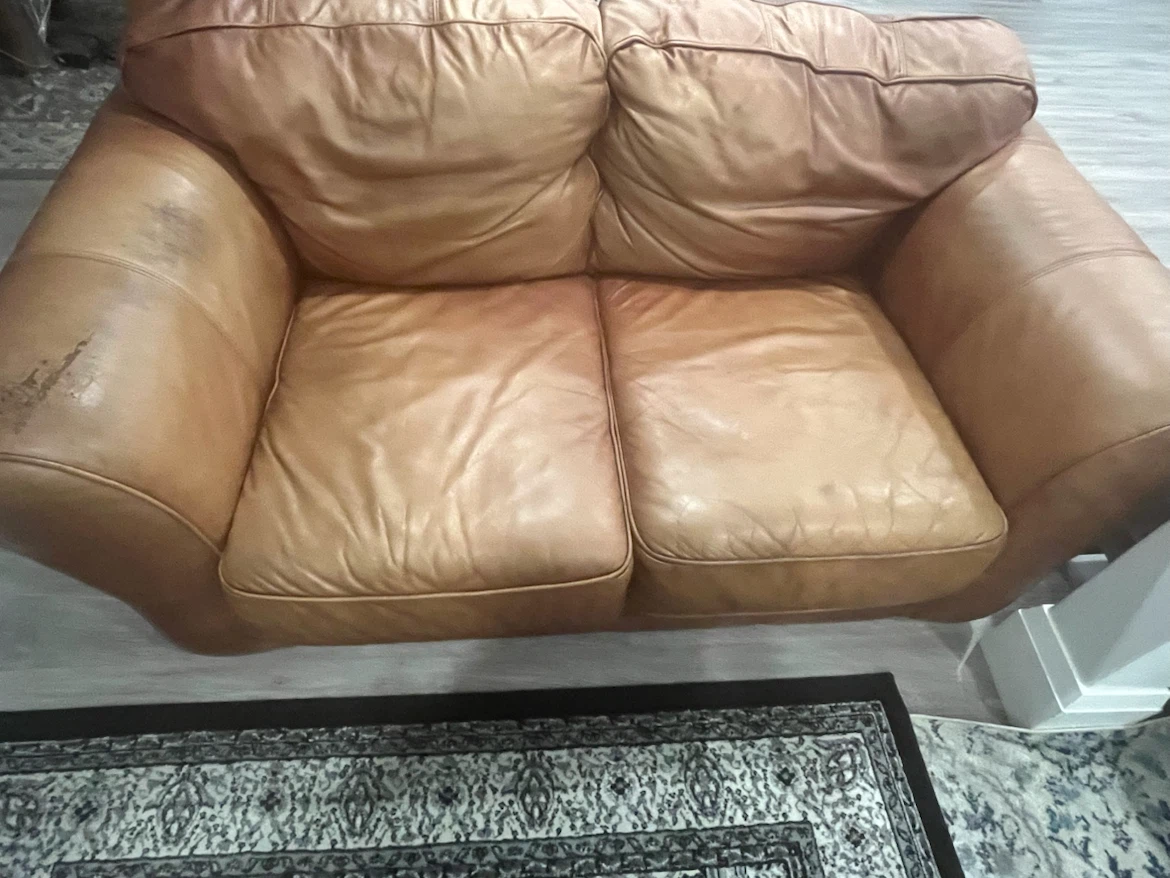 Used brown leather loveseat - photo 2