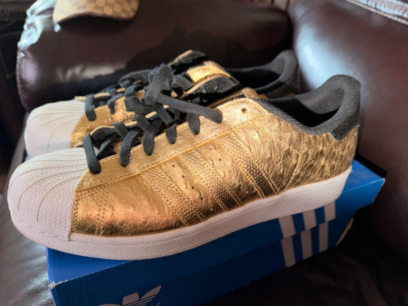 Adidas Superstar Gold Shoes Size 10, NIB