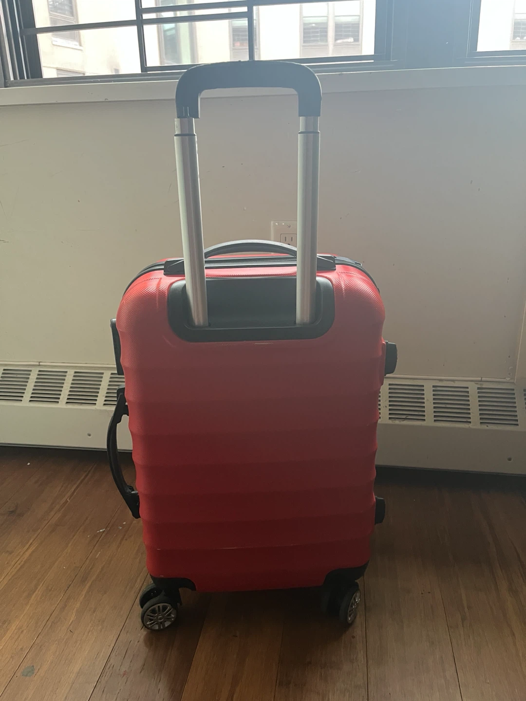 Carry on luggage - photo 3
