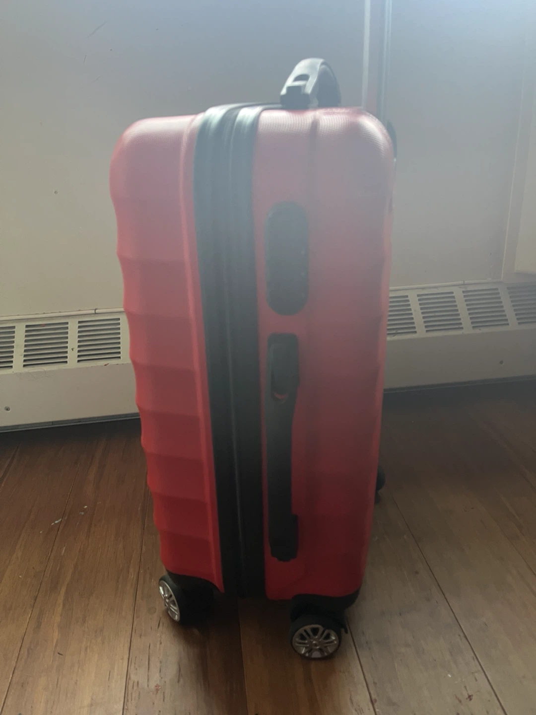 Carry on luggage - photo 4