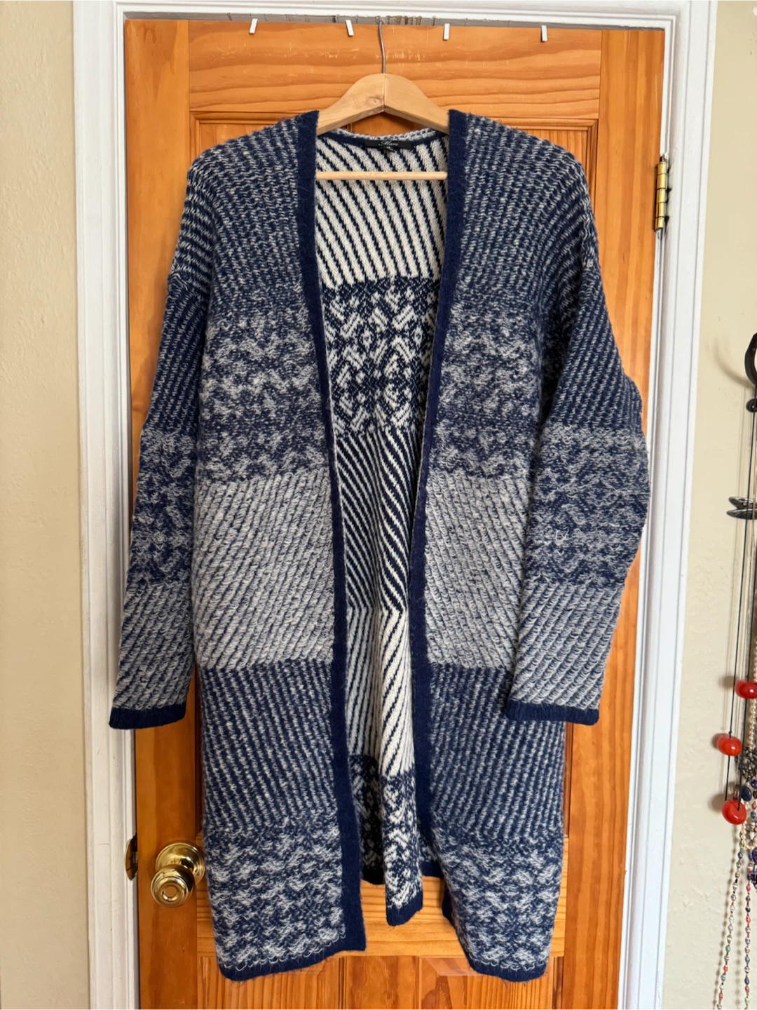 Cozy Knit Cardigan – Navy & White (Fits XS–L)