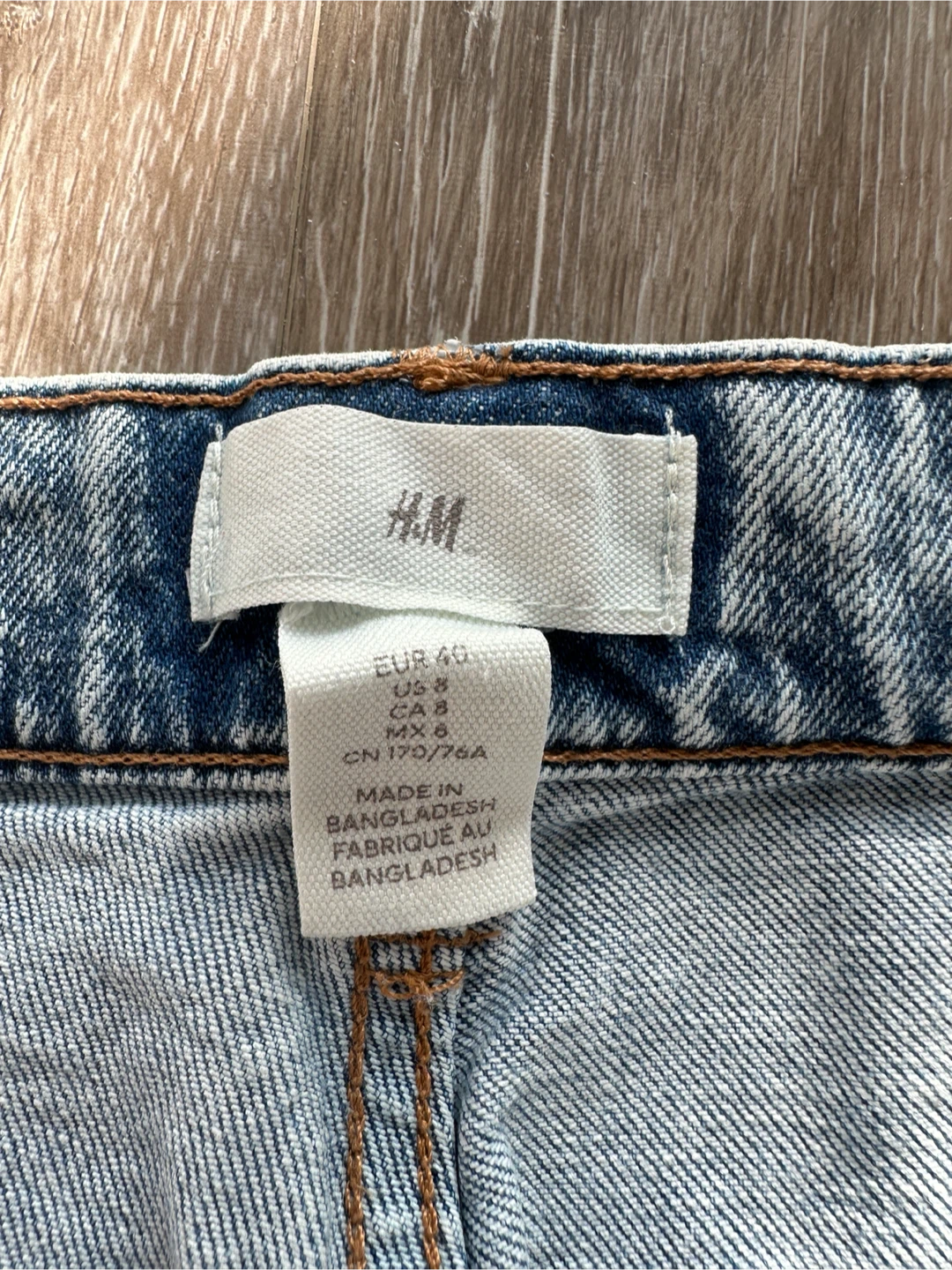 H&M Light Wash Denim Jeans - photo 2