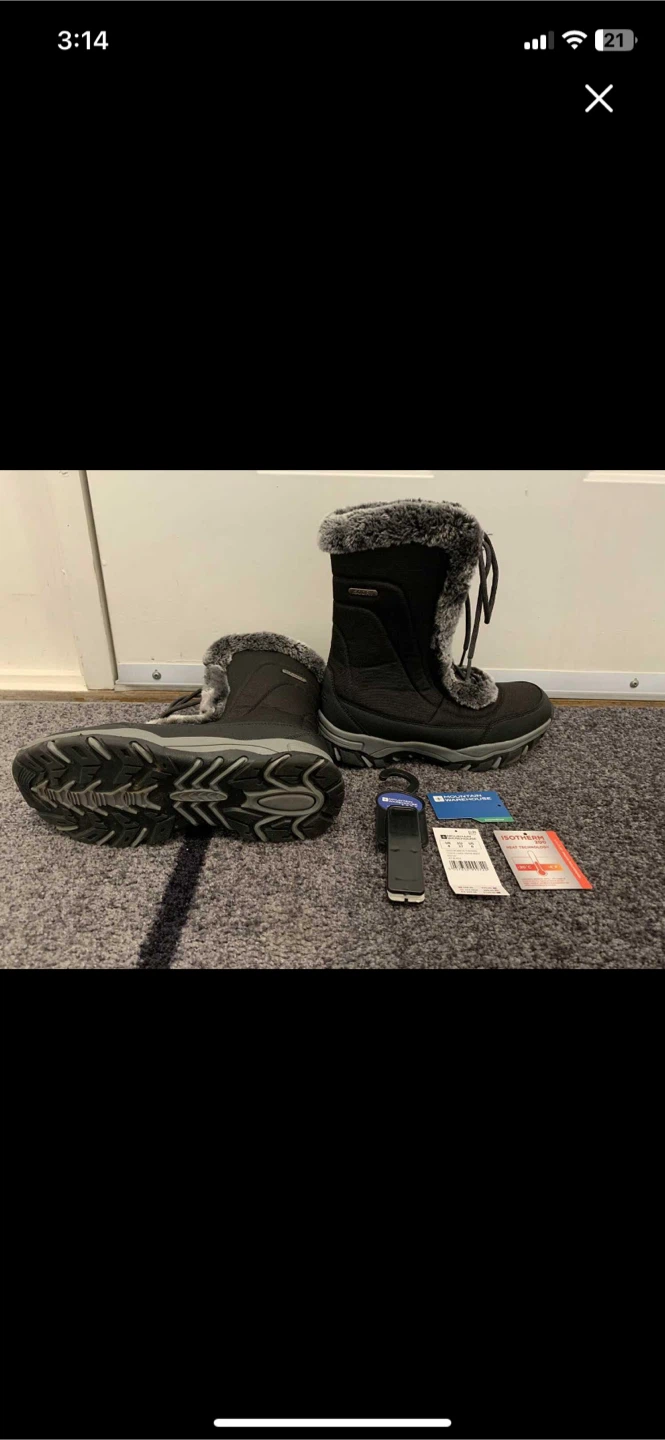 Size 6, brand new! Mountain Warehouse winter boots, snow boots