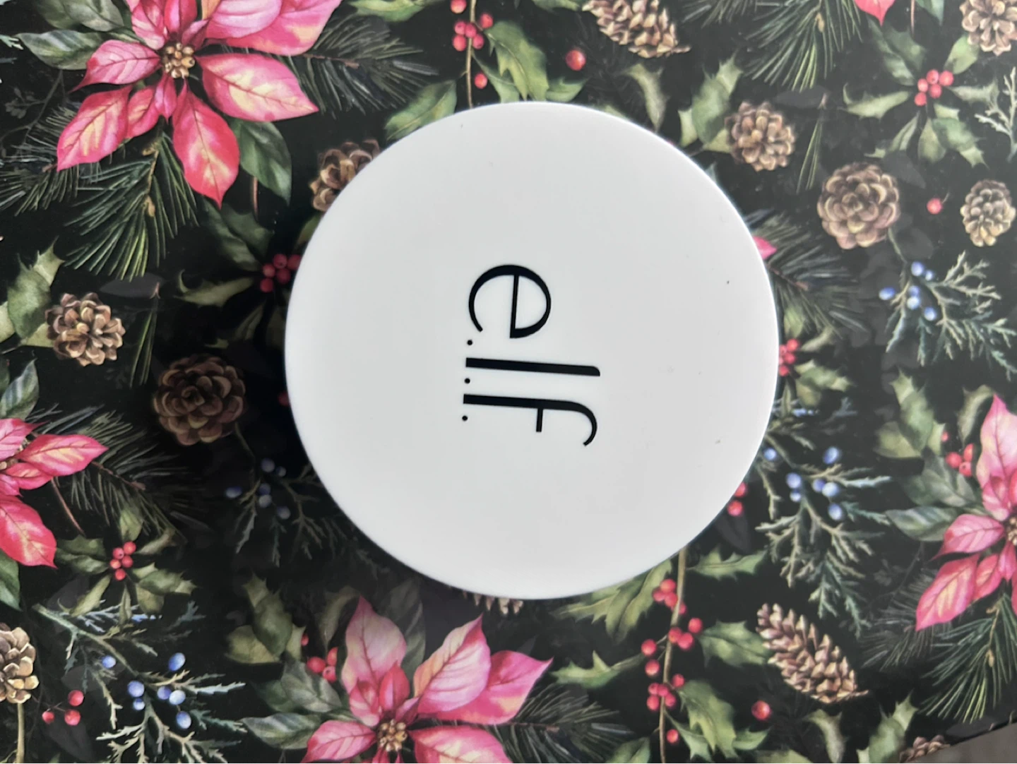 e.l.f. Camo Powder Foundation - Medium Warm 330W