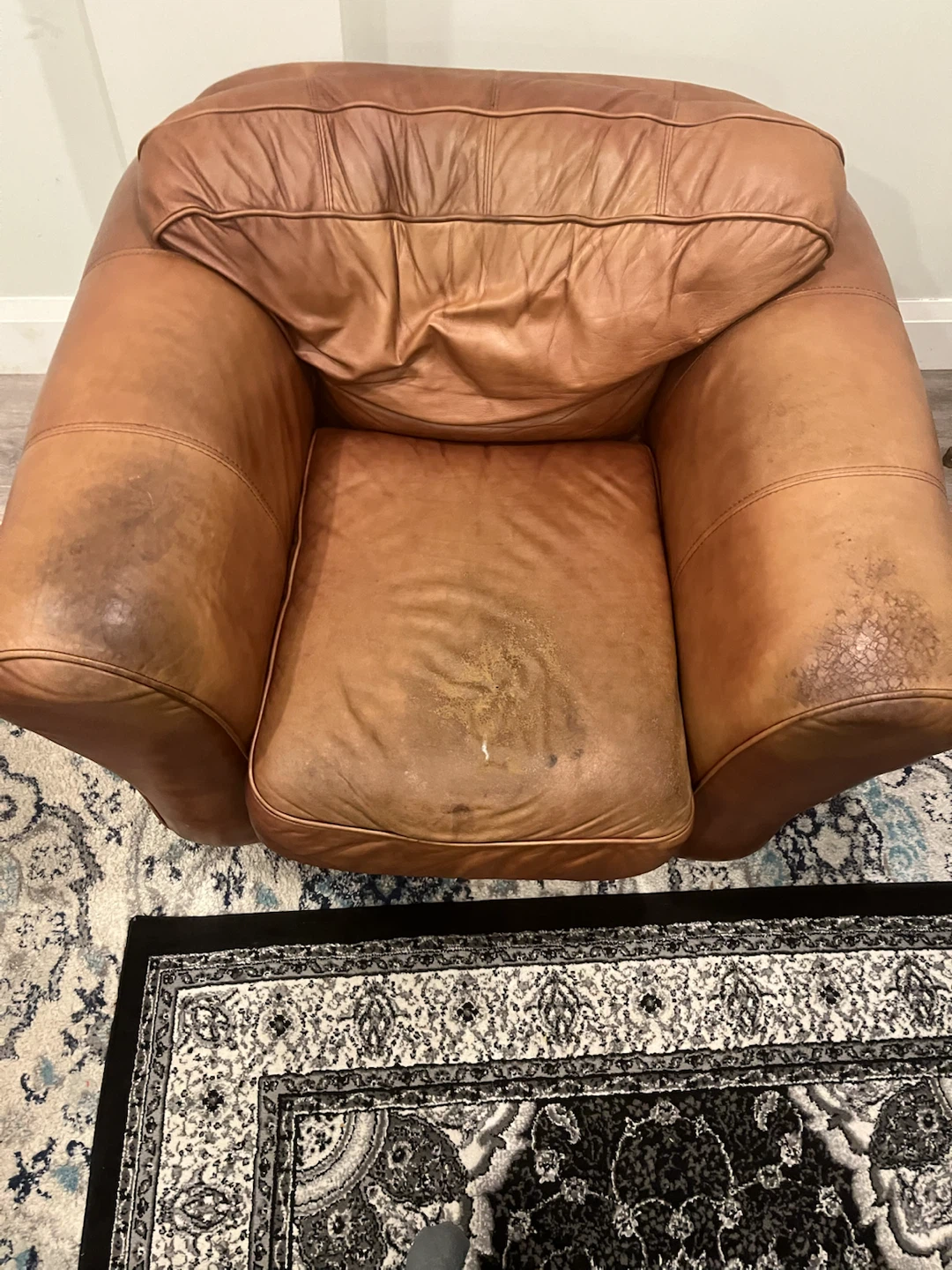 Brown Leather Armchair - photo 2