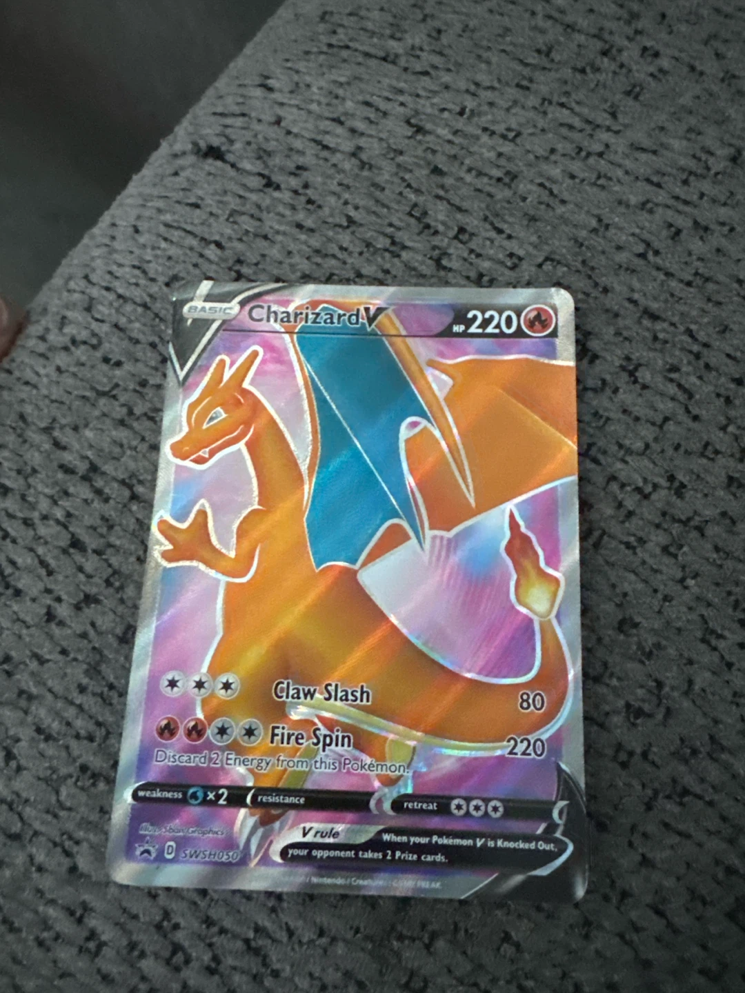 🔥 Charizard V – Pokémon TCG 🔥
