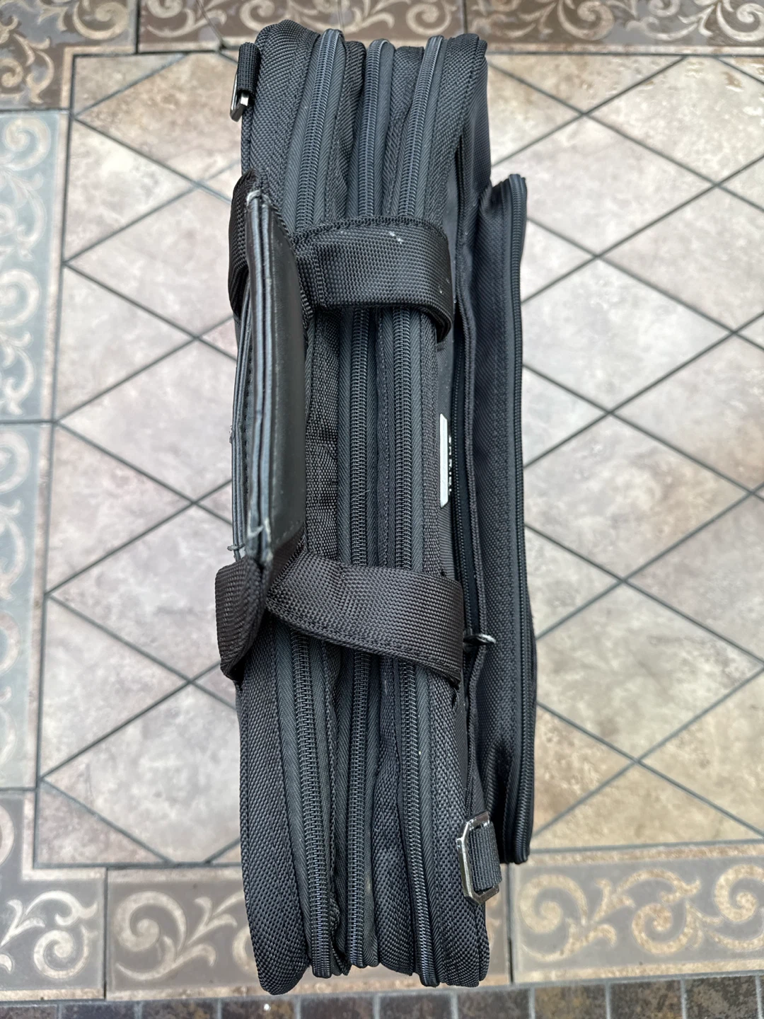 Targus Black Laptop Bag - photo 2