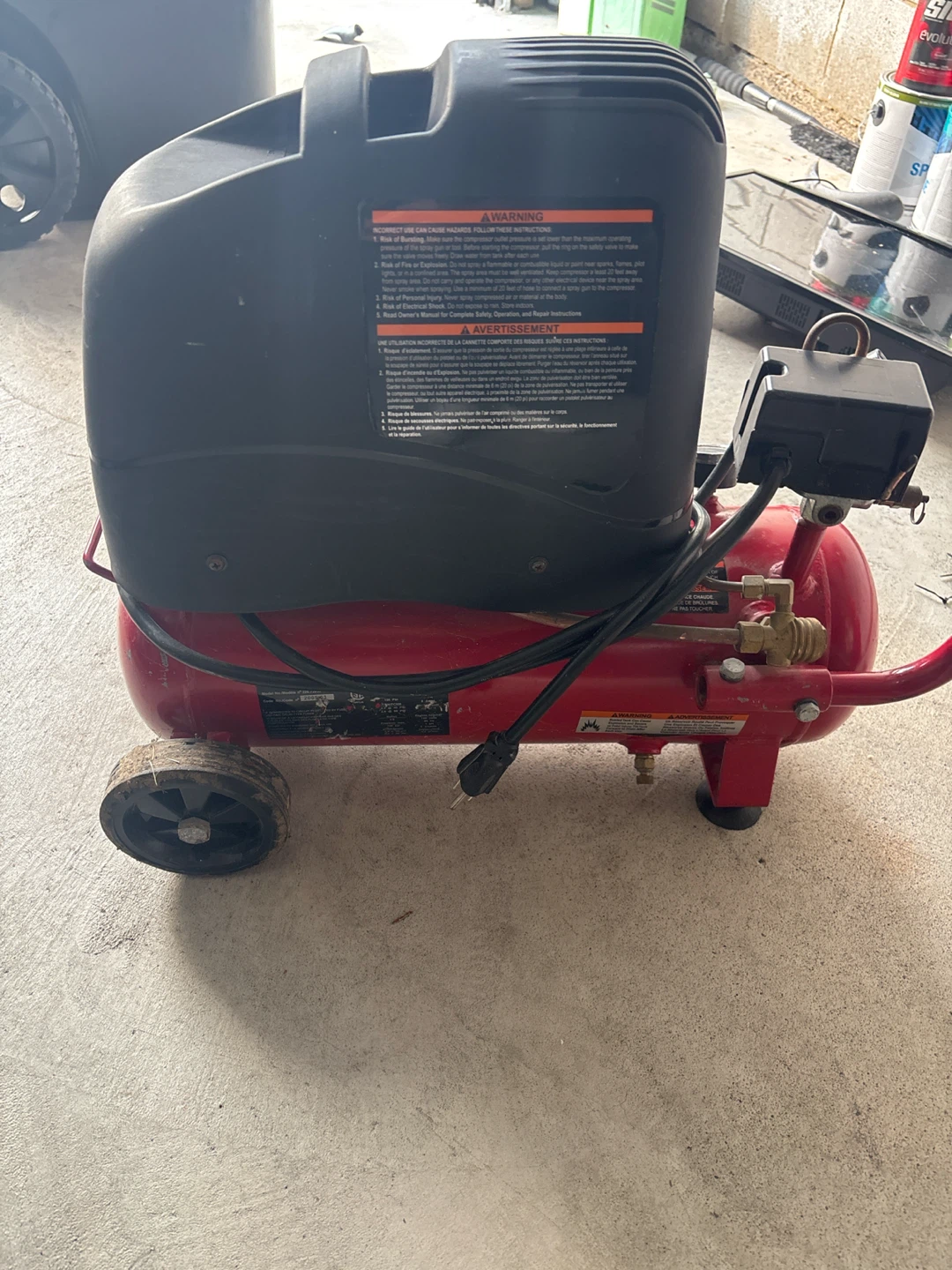 Craftsman 3 Gallon Air Compressor - photo 3