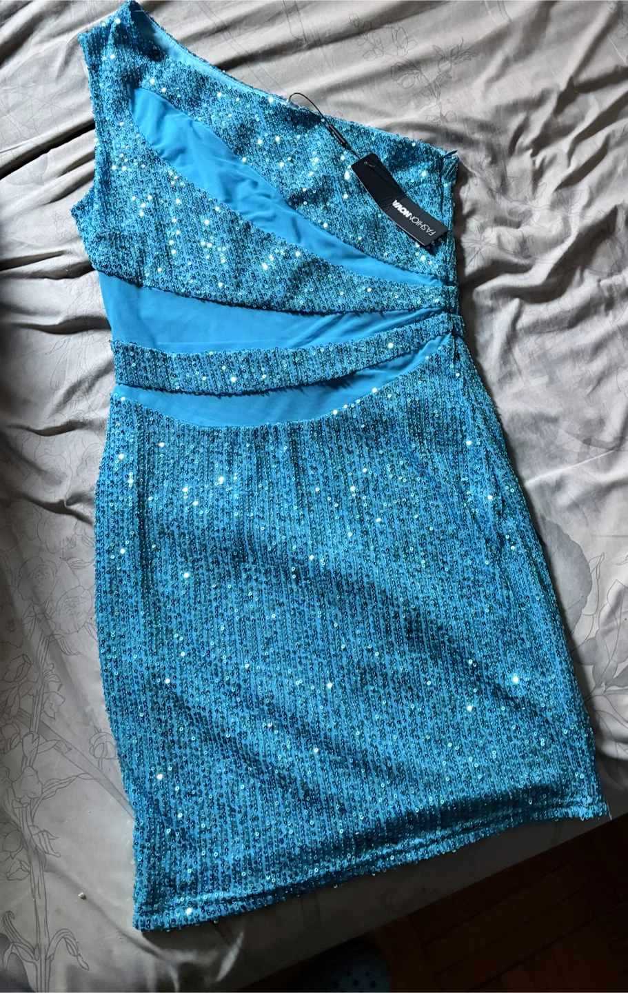 Fashion Nova Blue Sequin One-Shoulder Mini Dress - photo 2