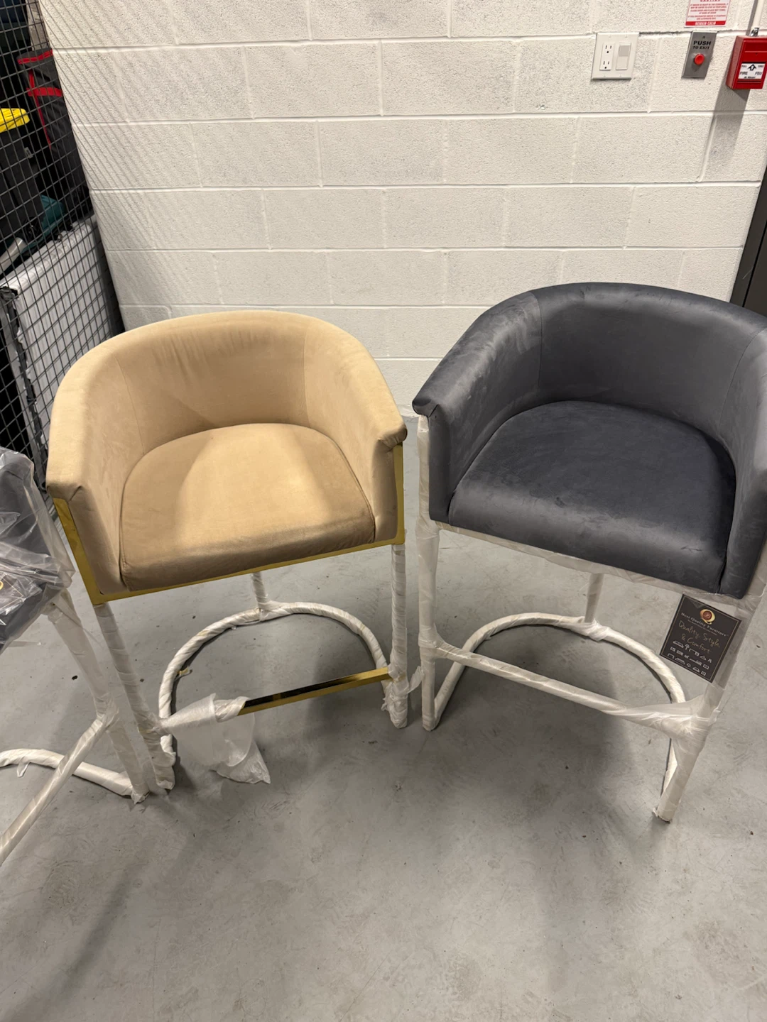 Counter Stools - photo 3