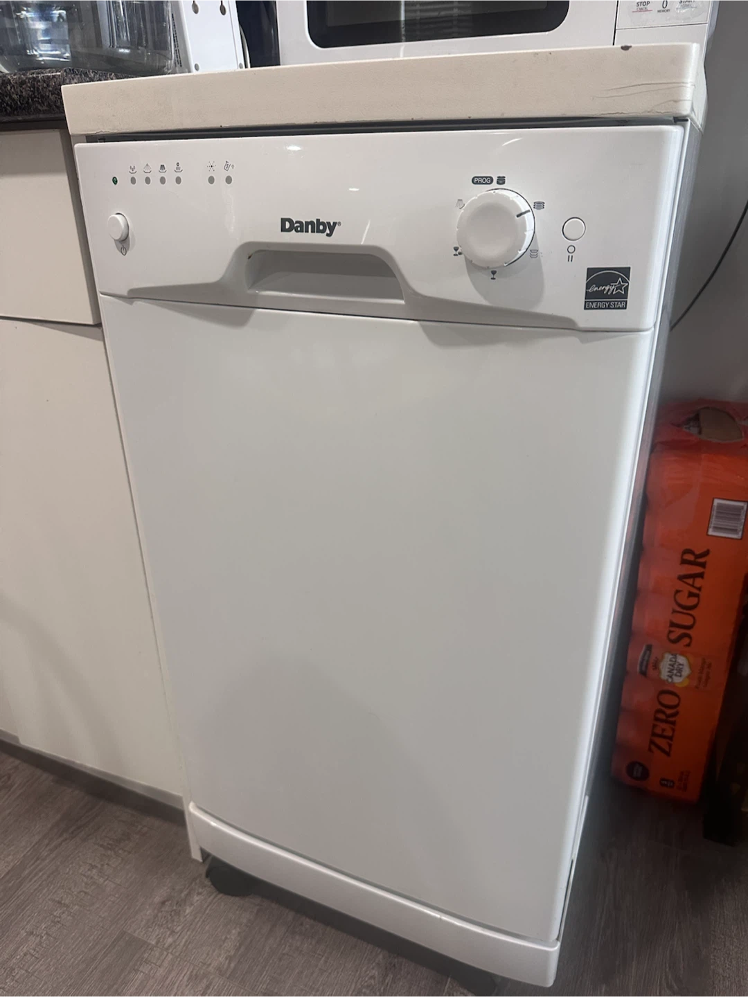 Danby Dishwasher DDW180MWP