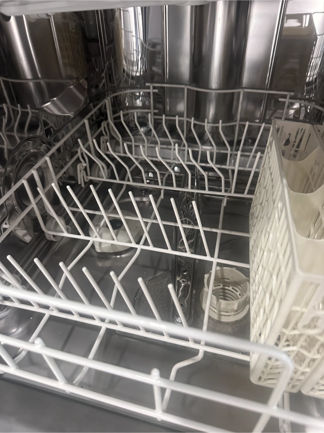 Danby Dishwasher DDW180MWP - photo 3