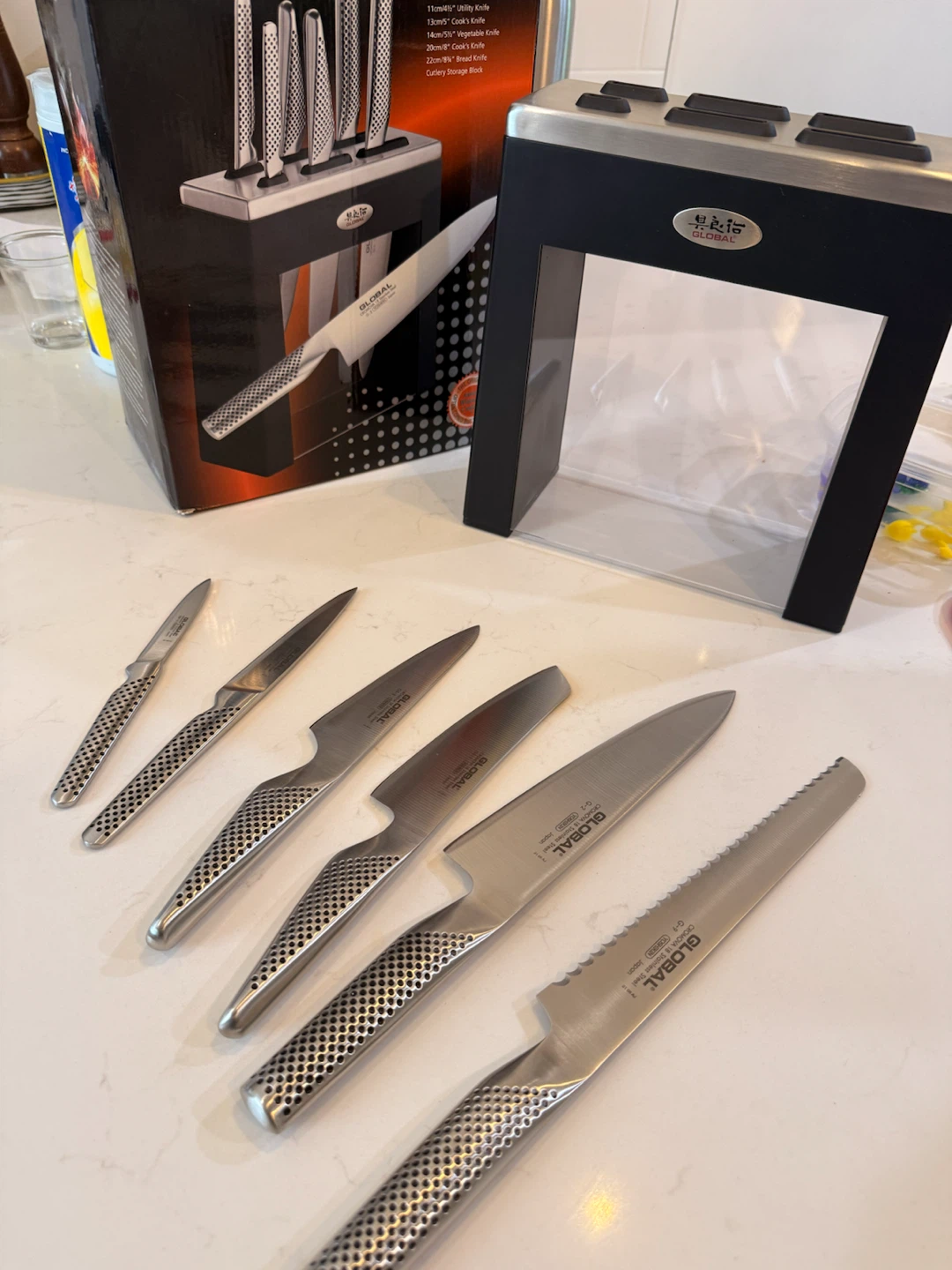 GLOBAL 6-Piece Knife Set with Block - New - photo 3
