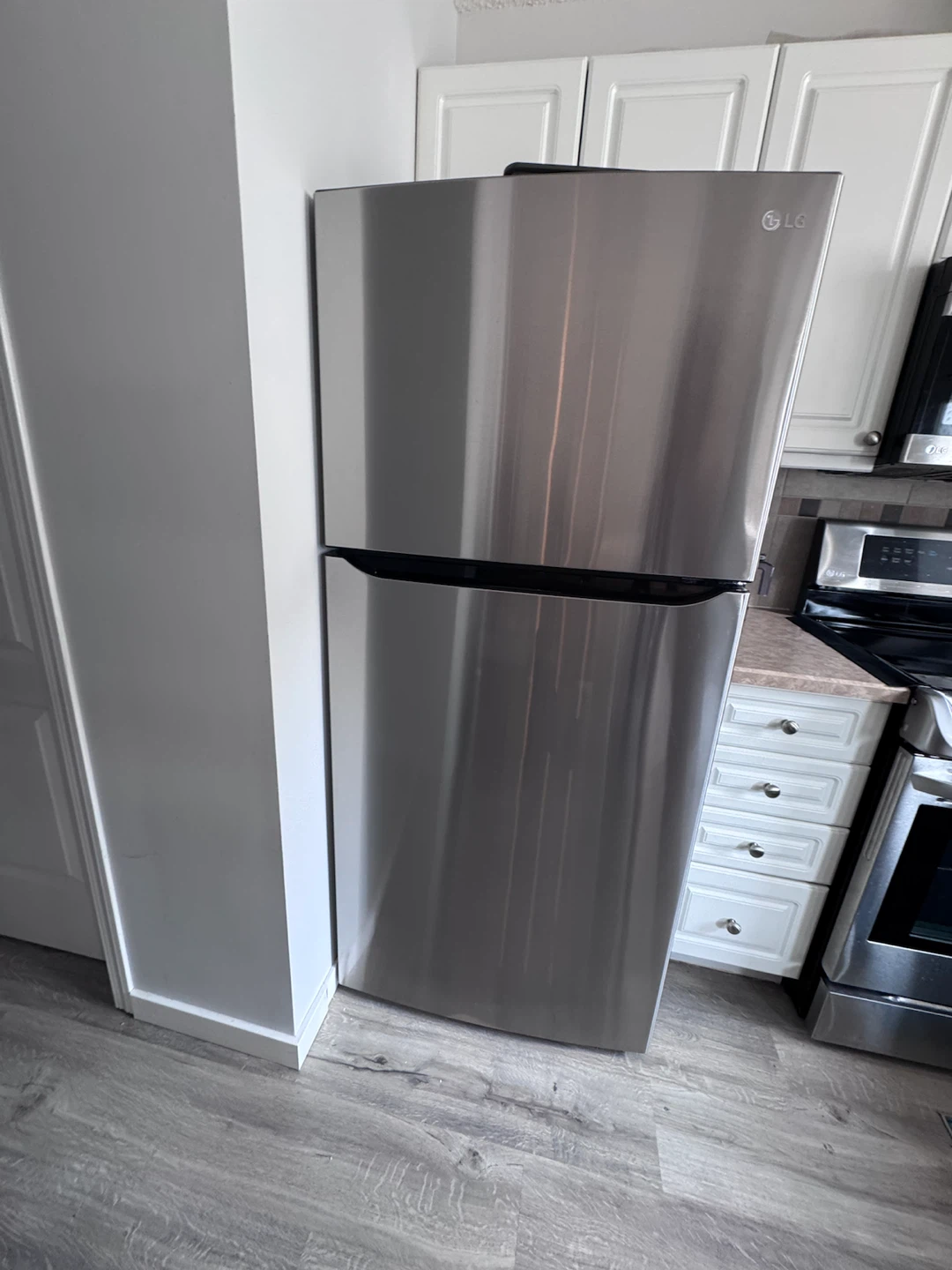 LG 30" 20 Cu.Ft Stainless Steel Top Freezer  Fridge - LTCS20020S