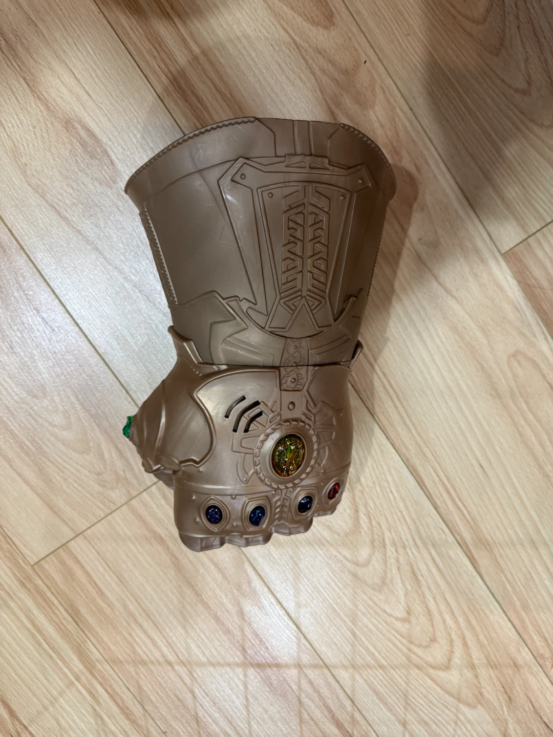 Avengers Infinity Gauntlet Toy
