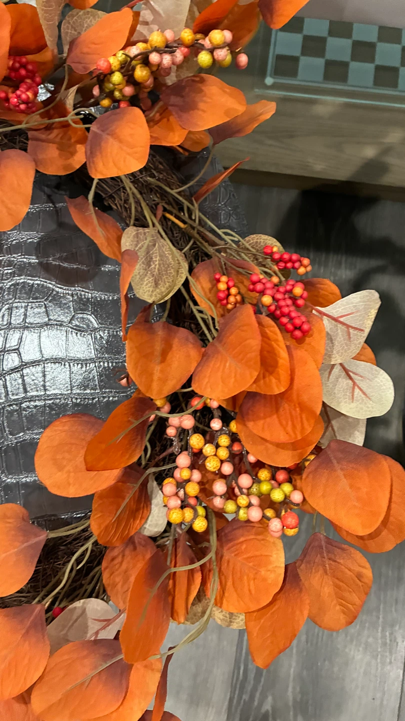 Fall Eucalyptus Leaf and Berry Wreath - photo 3