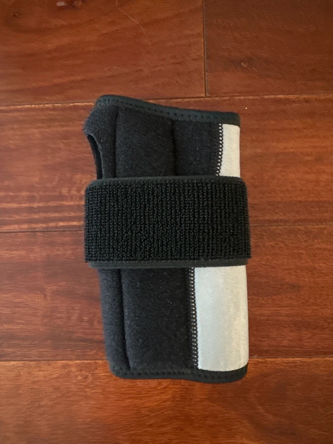 Walgreens Wrist Splint with Mysplint Technology - One Size - photo 2