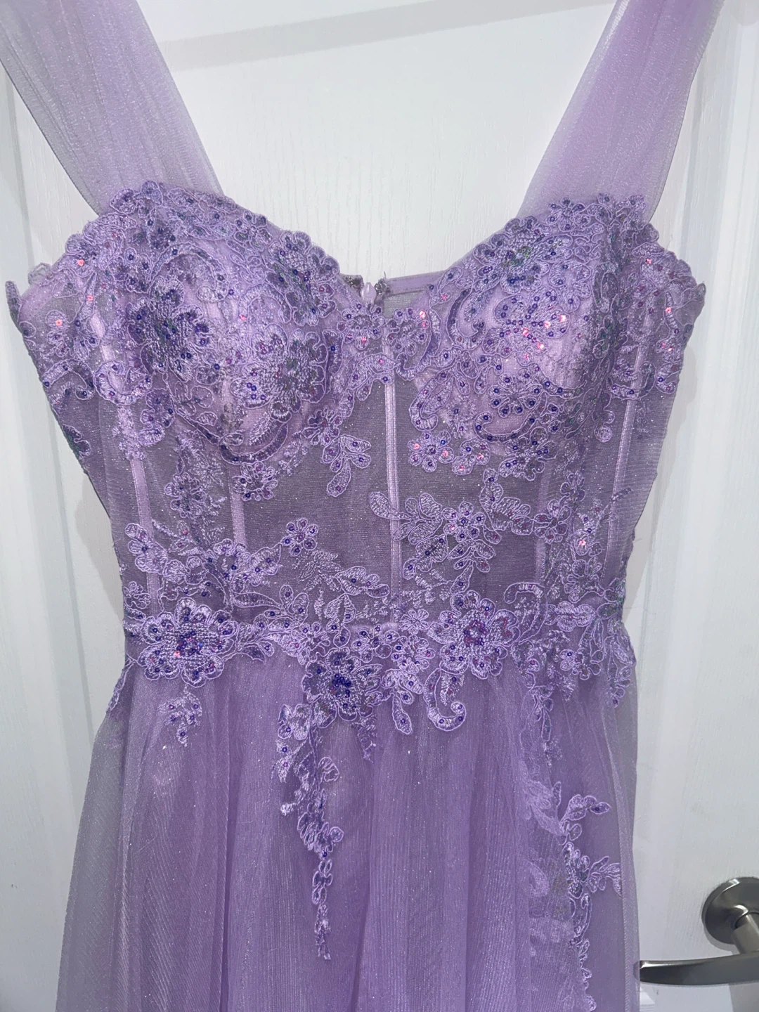 Beautiful Lavender/Lilac Formal Dress - photo 2