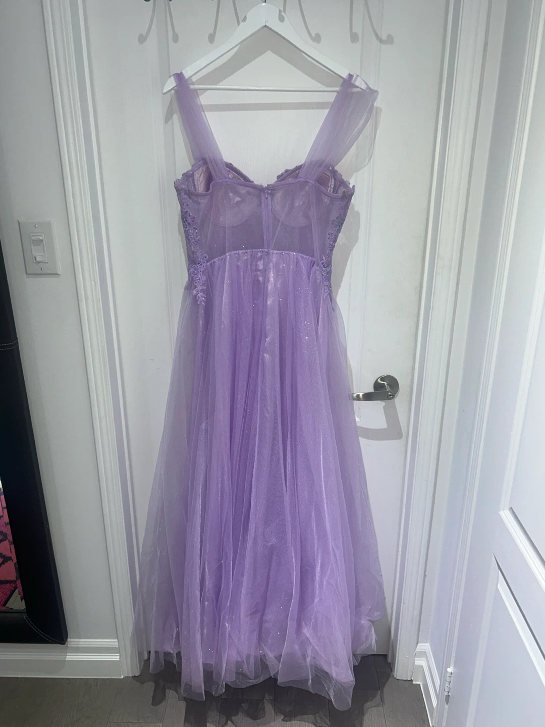 Beautiful Lavender/Lilac Formal Dress - photo 3