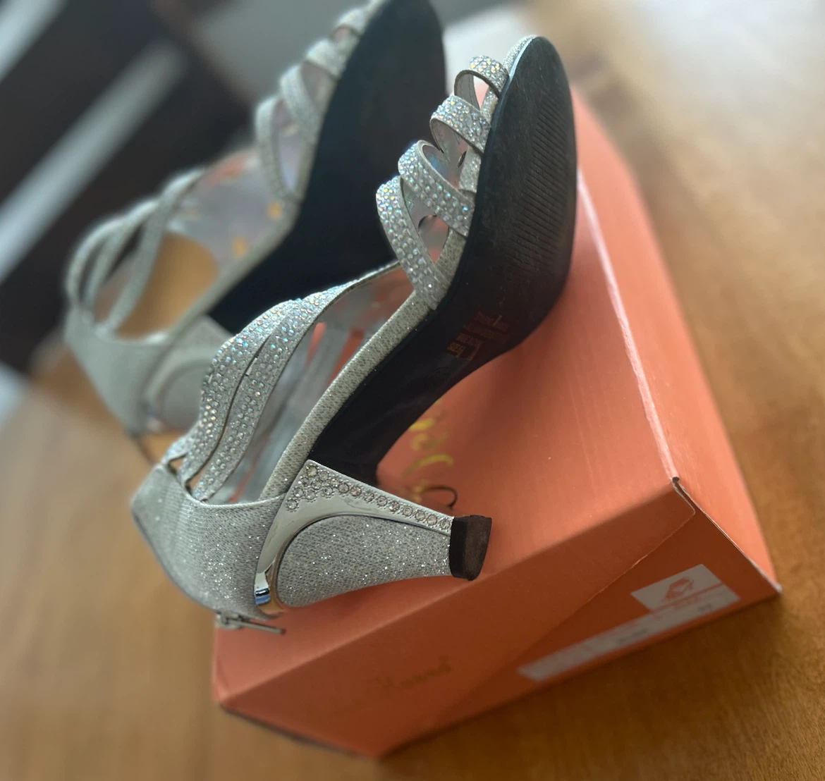 Bella Hanna silver pumps - photo 3