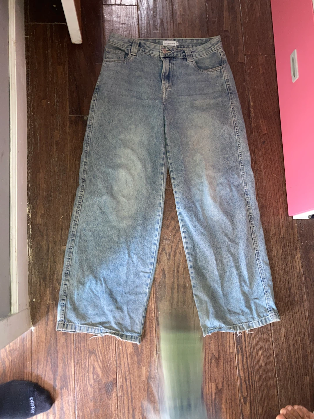 Light Wash Wide Leg Jeans - photo 2