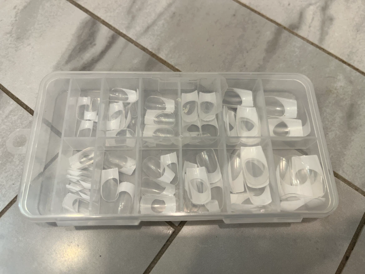 French Nails +  organizer case
