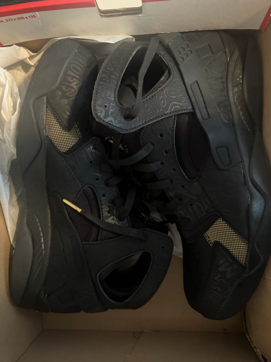Nike Air Flight Huarache PRM QS Black Gold Size 13 - photo 2