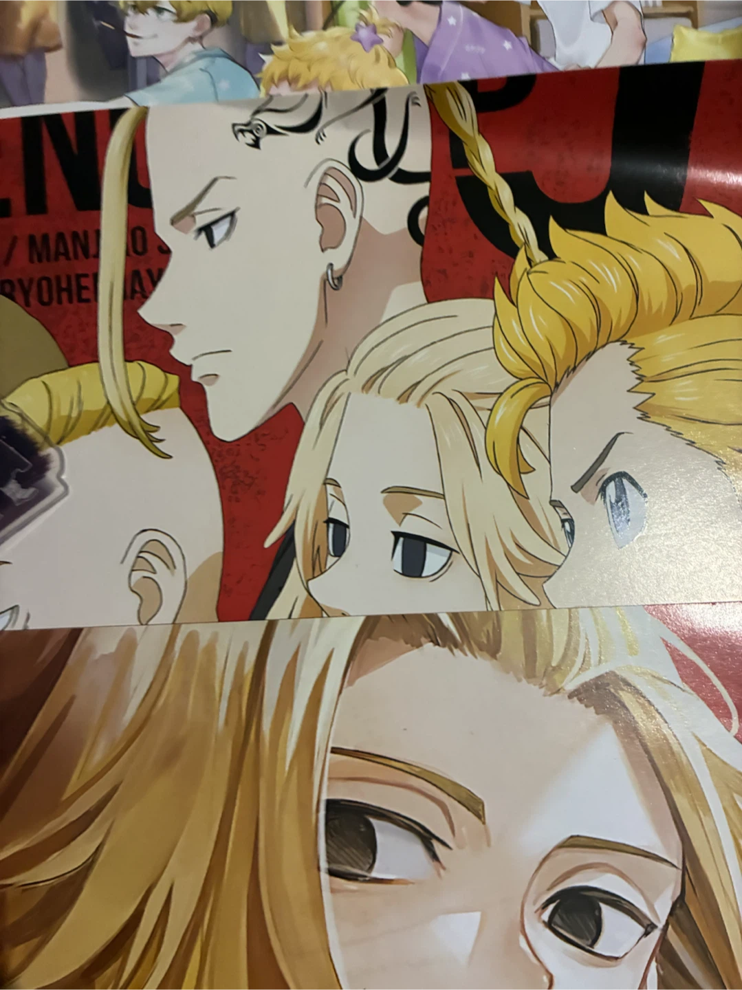 Tokyo Revengers Manga Vol 5-6 & Merch - photo 3
