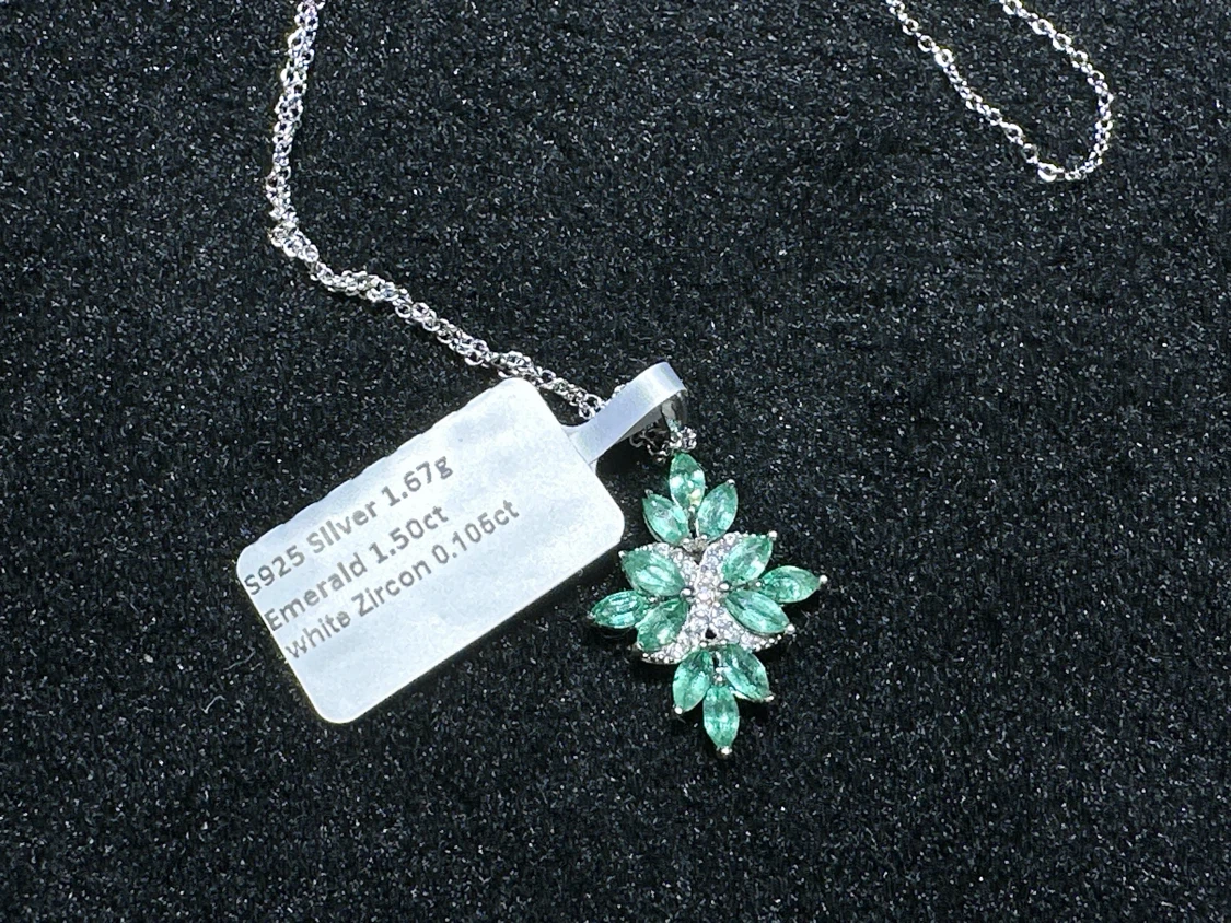 Sparkle Gems "JSP10422" Pendant Necklace