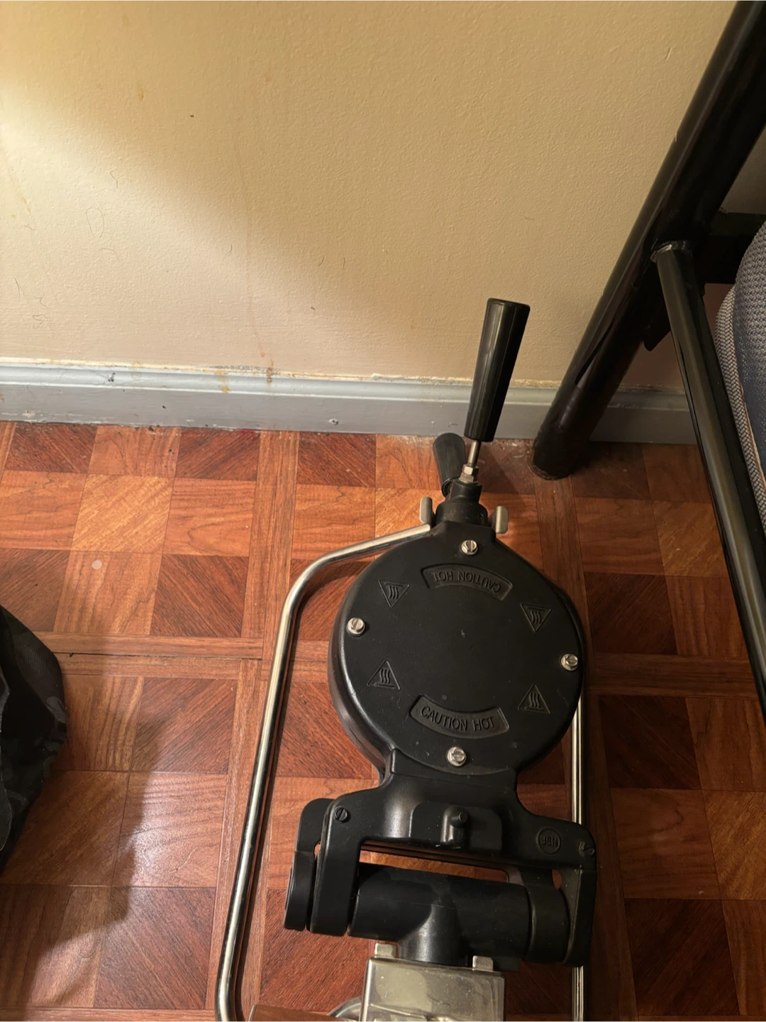 Golden Waffle Maker - photo 2