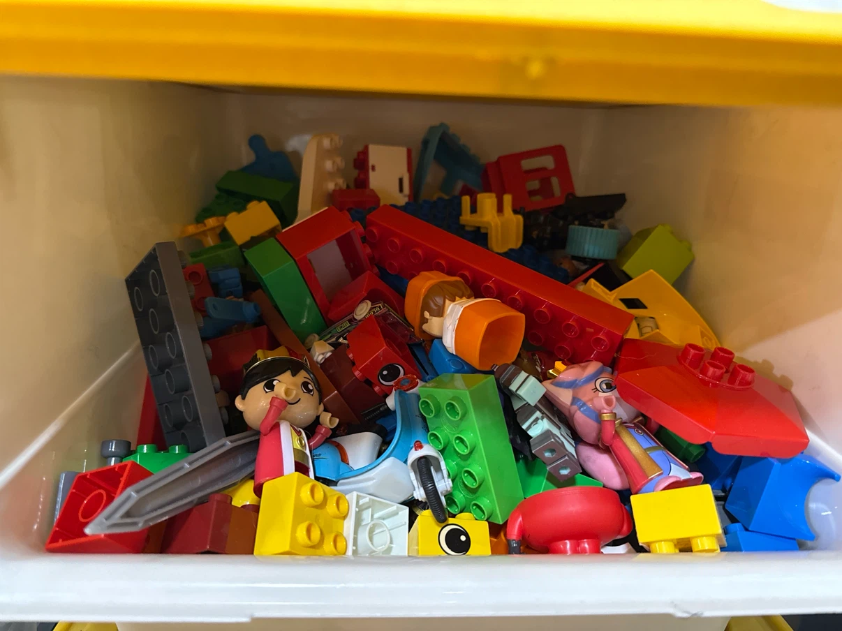 Assorted DUPLO Building Blocks and Figures