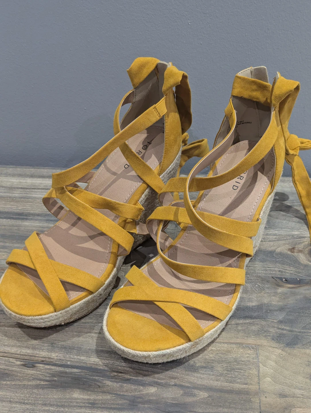 Torrid Strappy Wrap Platform Wedge Sandals Size 10WW - photo 4