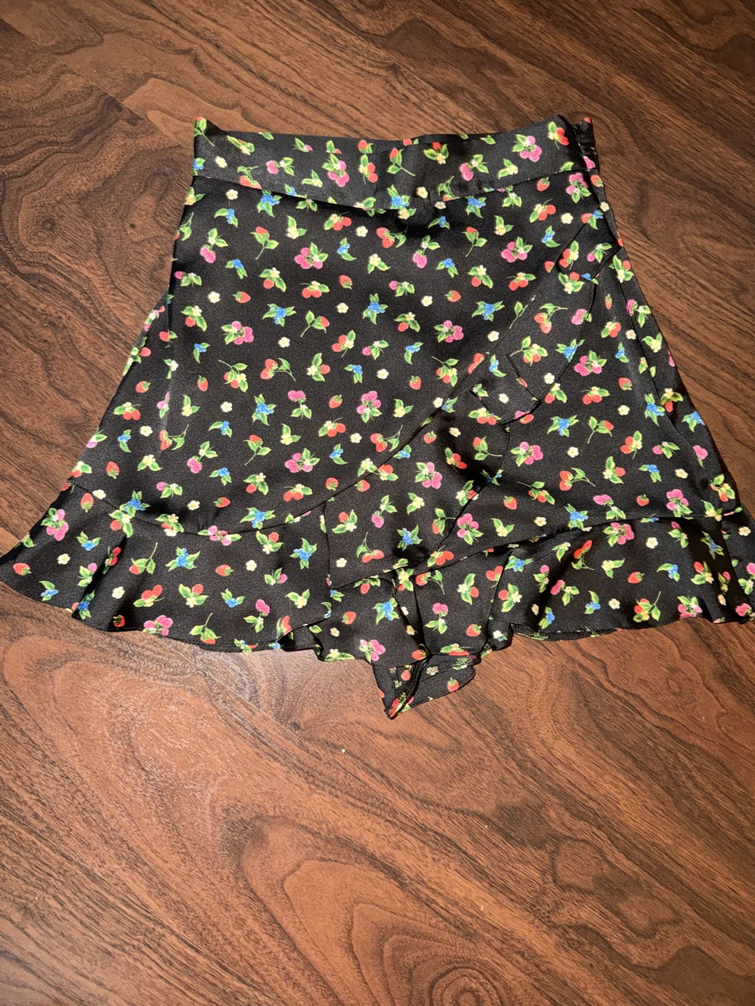 Zara Silk Floral Print Mini Skort