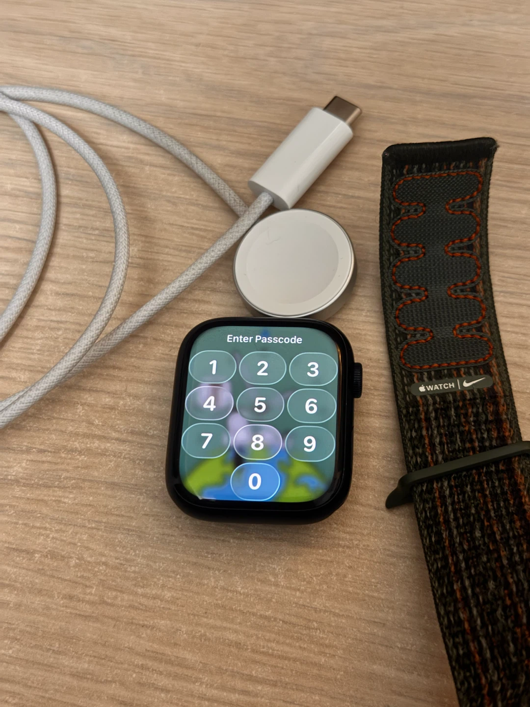 Apple Watch Nike SE (GPS) 45mm - Black
