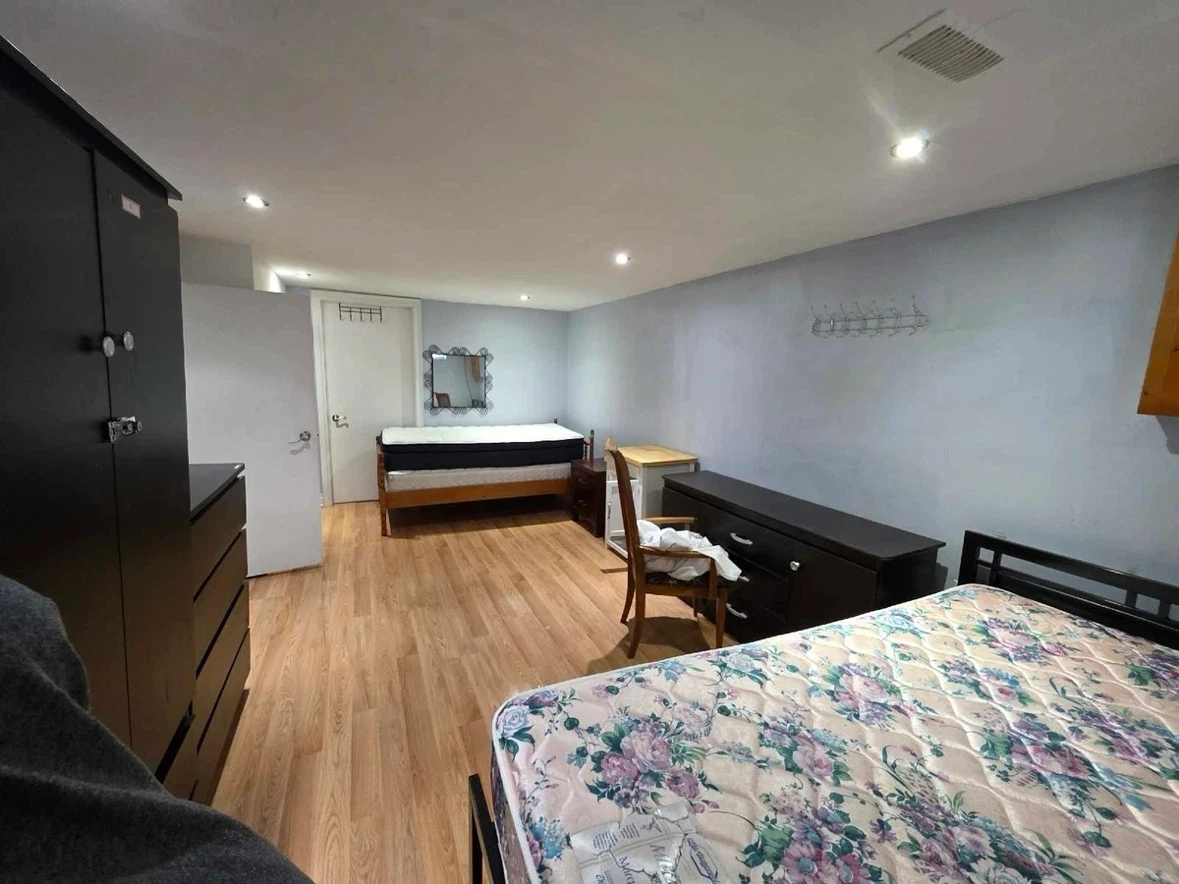 Two bedroom for rent - photo 2